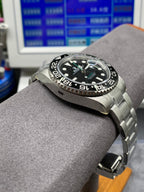 CLASSIC GMT BLACK BEZEL BLACK DIAL WATCH