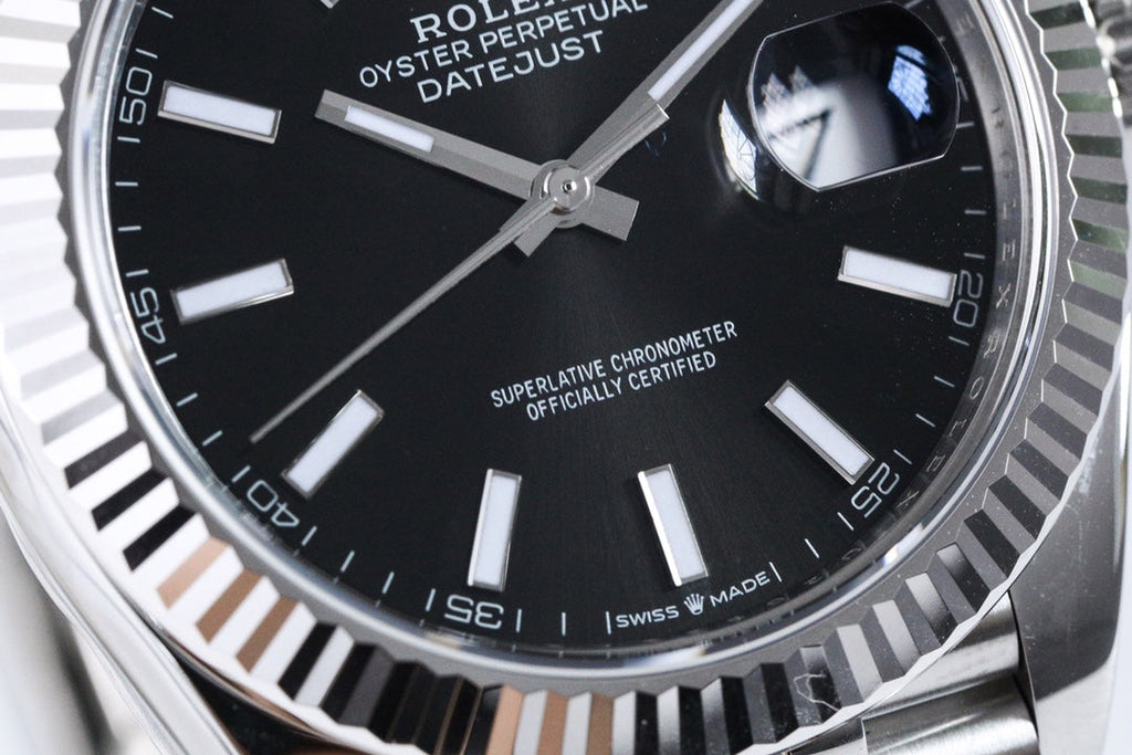 CLASSIC 41MM SILVER CASE BLACK DIAL WATCH