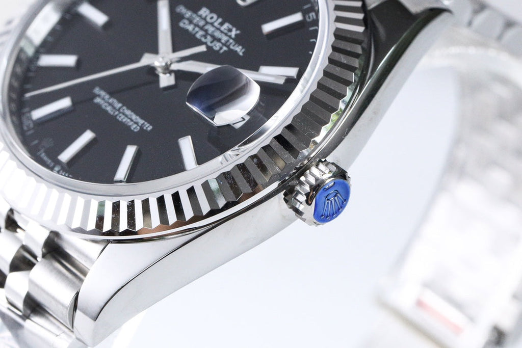 CLASSIC 41MM SILVER CASE BLACK DIAL WATCH