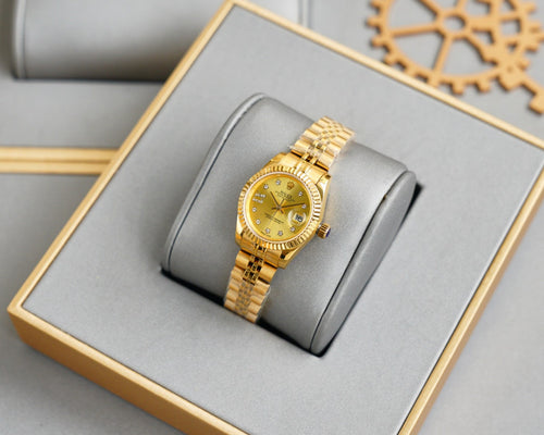 CLASSIC 28MM GOLD-TONE CASE WATCH