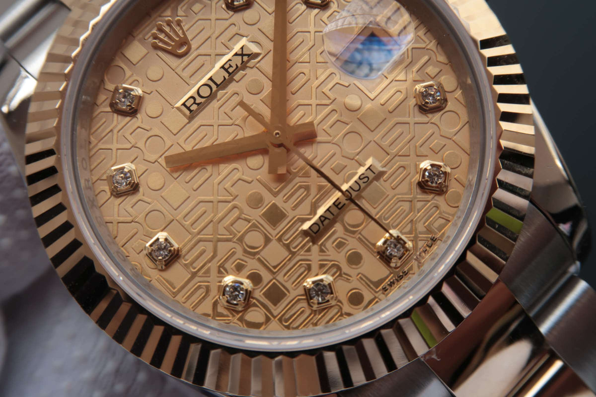 CLASSIC 41 TWO-TONE CHAMPAGNE DIAMOND DIAL