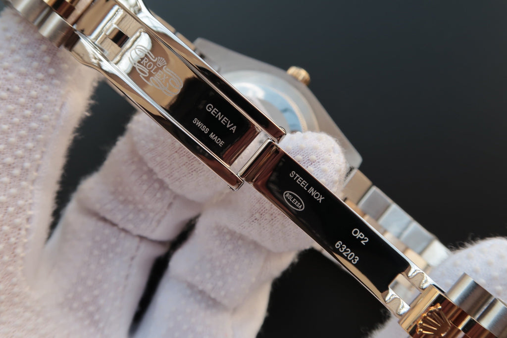 CLASSIC II GOLD STEEL WHITE DIAL ARABIC NUMERALS