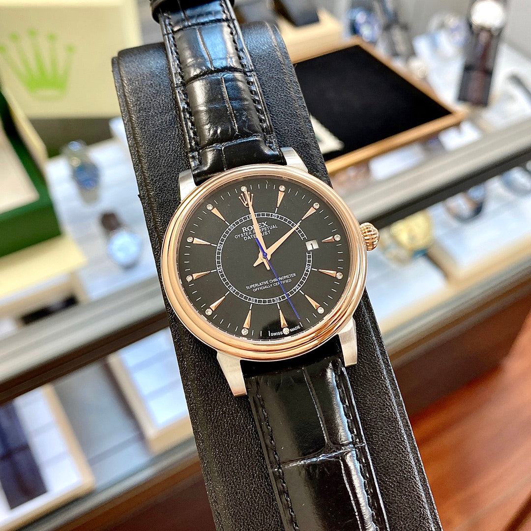 CLASSIC 40MM LEATHER STRAP WATCH