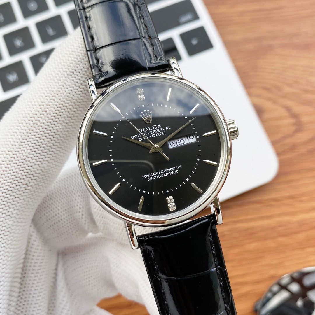 CLASSIC 39MM DAY-DATE LEATHER STRAP WATCH