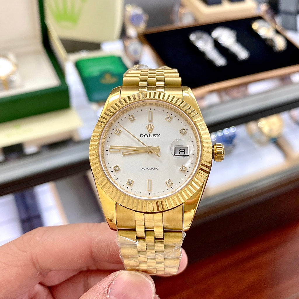 CLASSIC 40MM STAINLESS STEEL STRAP WATCH