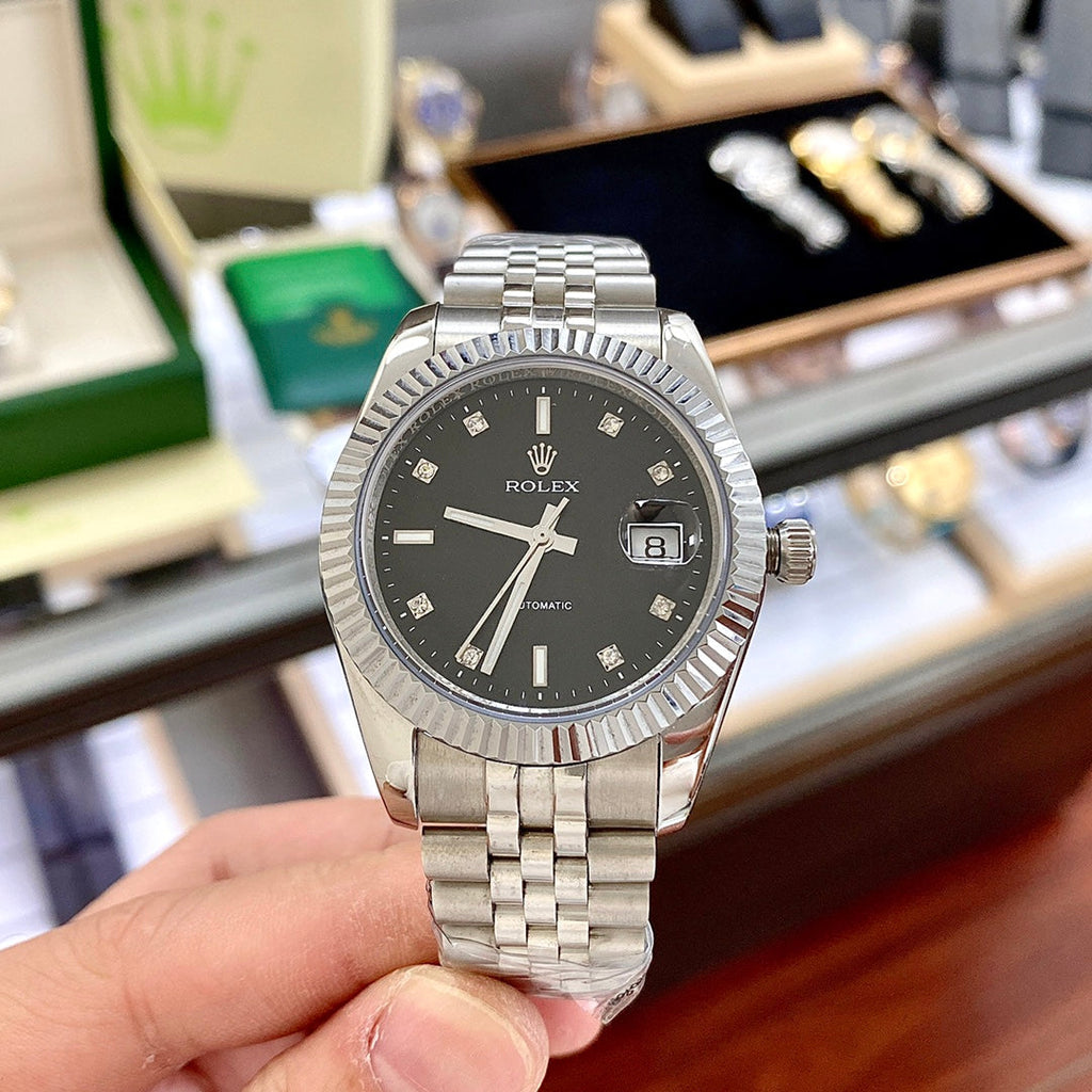 CLASSIC 40MM STAINLESS STEEL STRAP WATCH