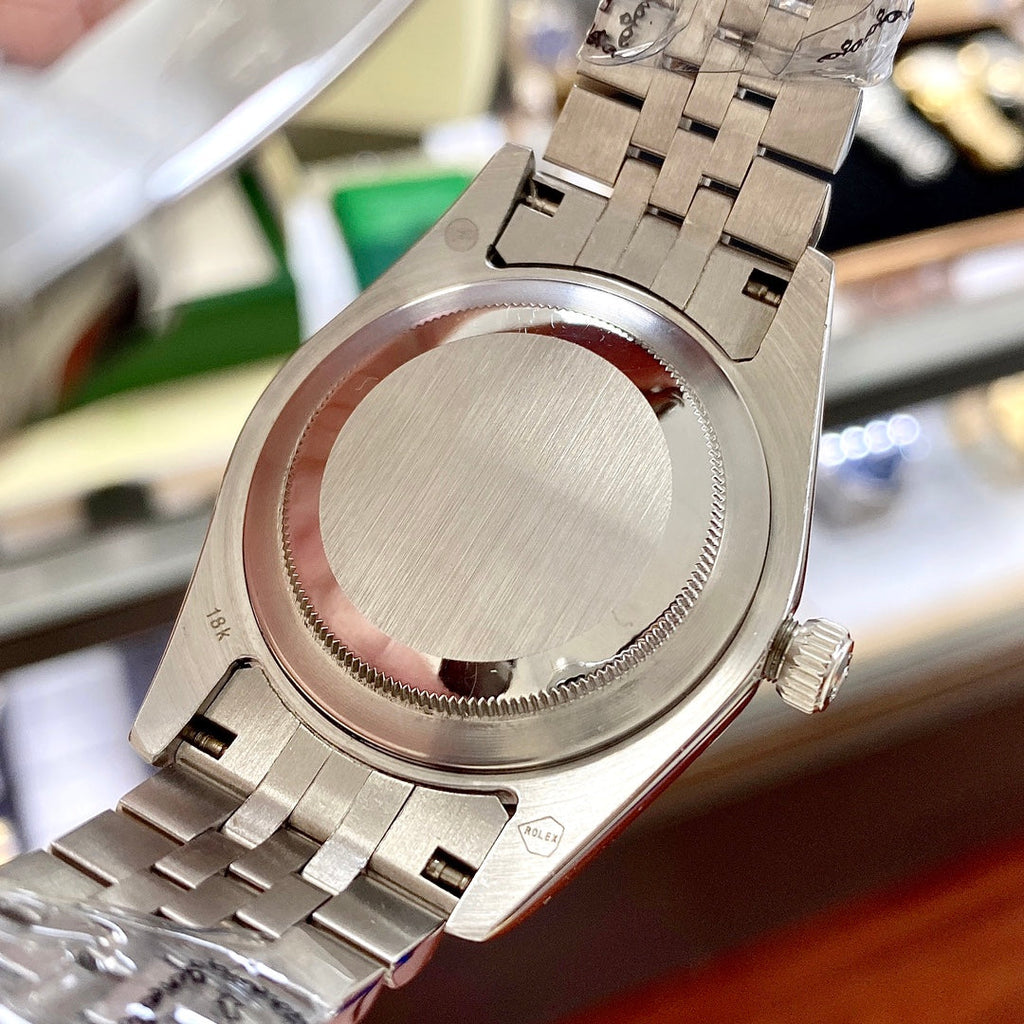 CLASSIC 40MM STAINLESS STEEL STRAP WATCH