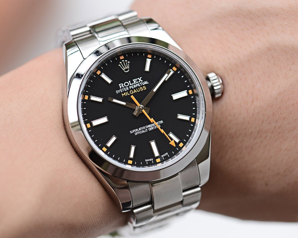 CLASSIC STAINLESS STEEL BLACK DIAL ORANGE