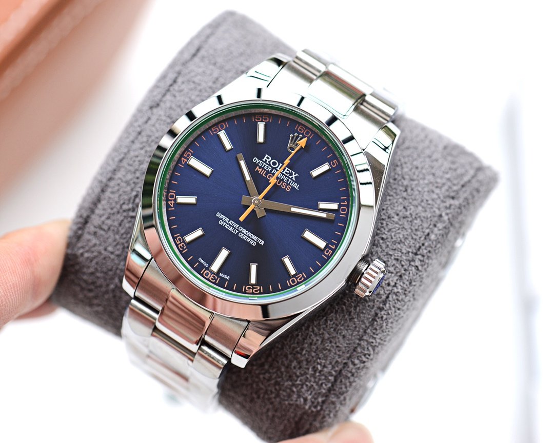 CLASSIC STAINLESS STEEL BLUE DIAL