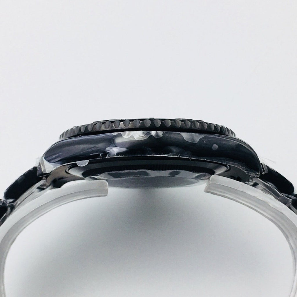 CLASSIC 40MM BLACK PVD RED ACCENT WATCH