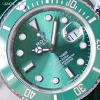 CLASSIC BLACK DIAL LEATHER STRAP DIVE WATCH