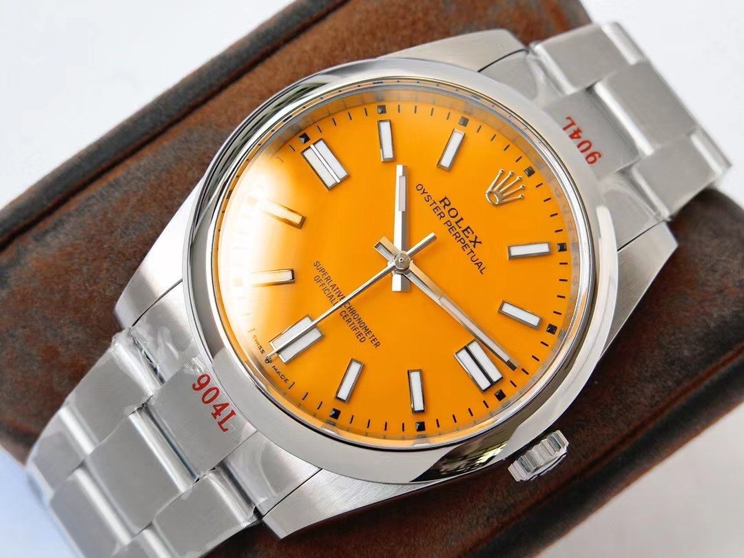 CLASSIC  41 STAINLESS STEEL YELLOW DIAL