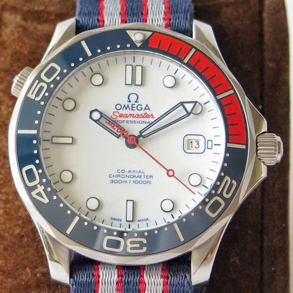 VARELLO CLASSIC COMMANDER WHITE DIAL TEXTILE STRAP