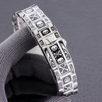 CLASSIC 40MM HAND-ENGRAVED WATCH