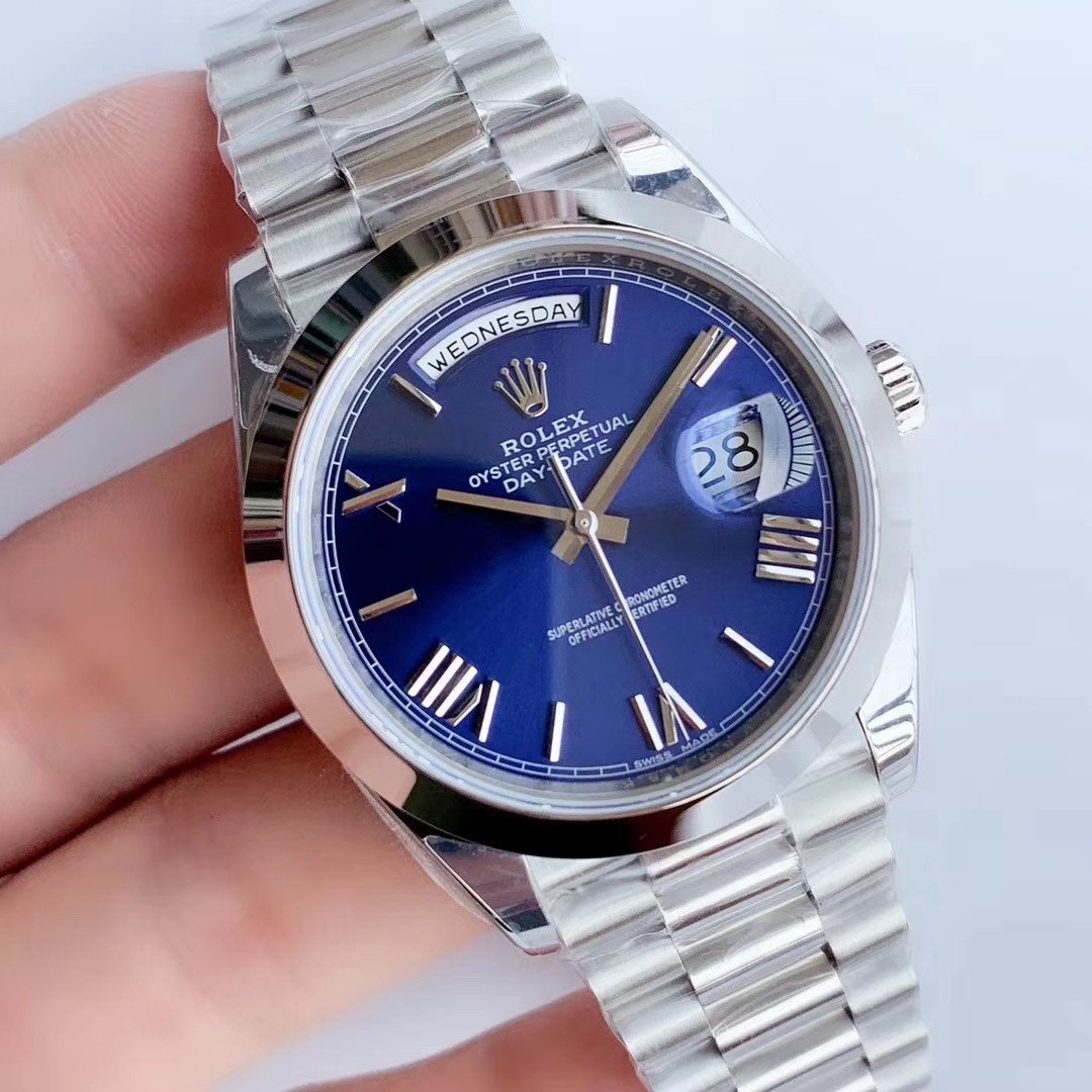 CLASSIC 41MM STAINLESS STEEL BLUE DIAL DAY-DATE WATCH