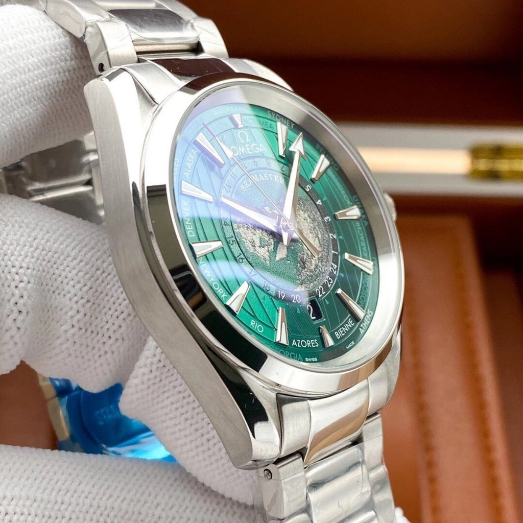 VARELLO CLASSIC TERRA 150M WORLDTIMER GREEN DIAL