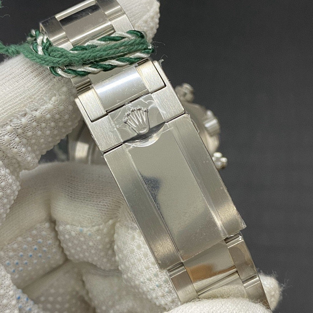CLASSIC STAINLESS STEEL MOP DIAL DIAMOND NUMERAL WATCH
