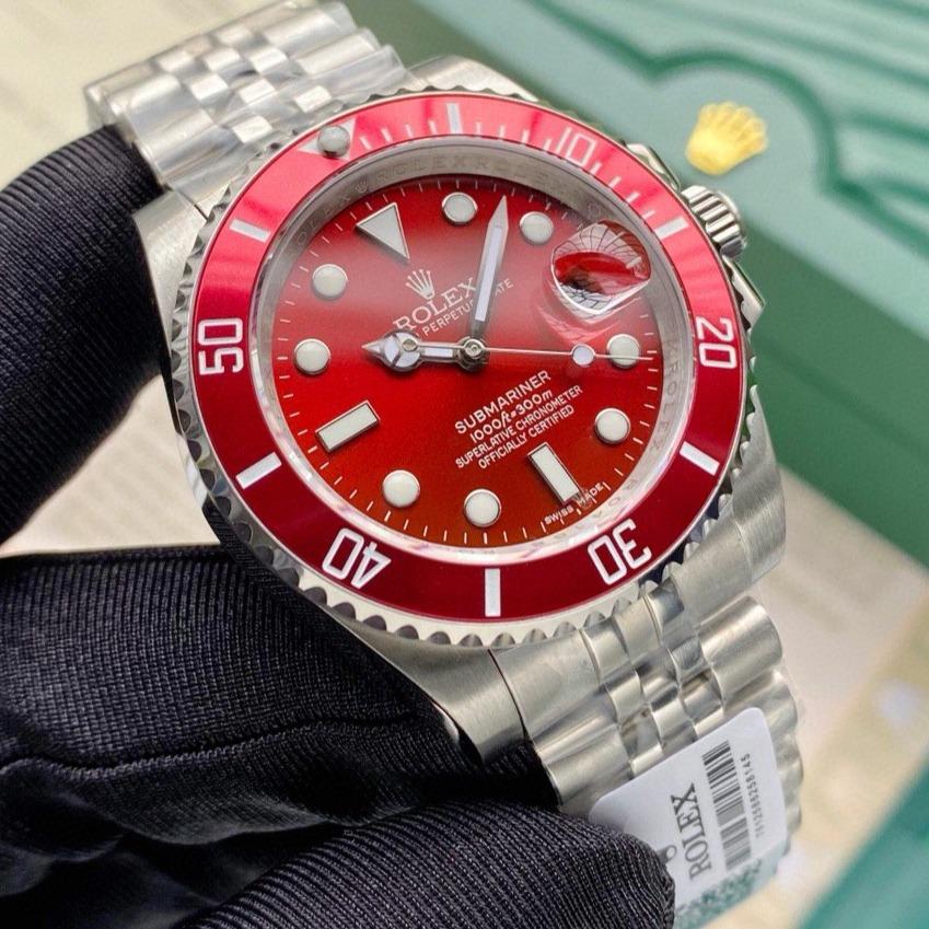 CLASSIC 40MM DATE STEEL BRACELET DIVE WATCH