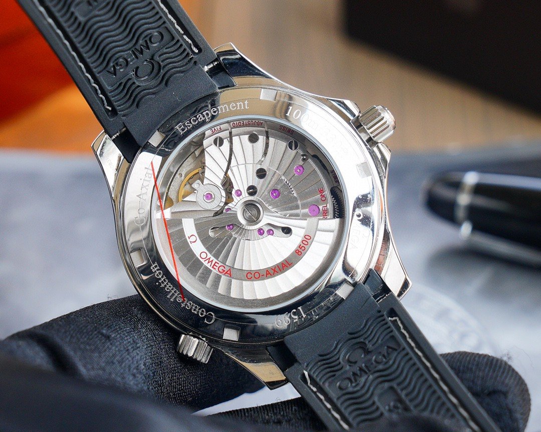 VARELLO CLASSIC OCEAN 600M RUBBER STRAP