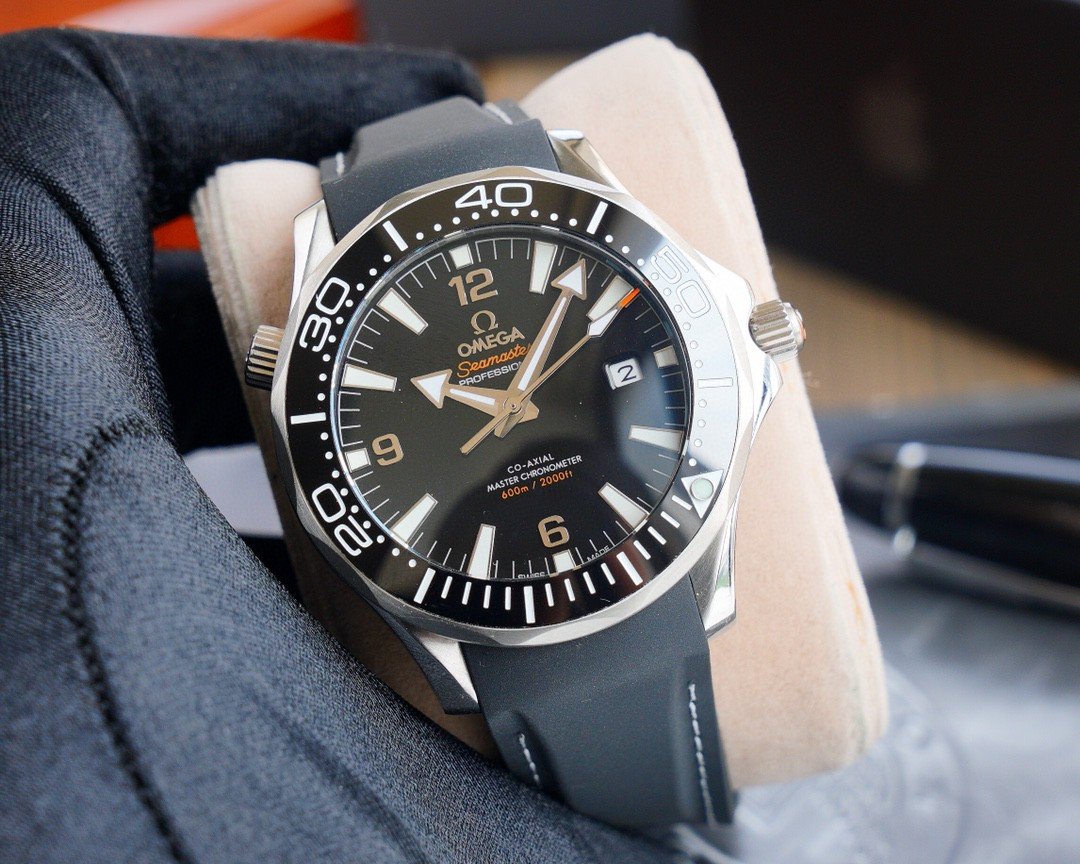 VARELLO CLASSIC OCEAN 600M RUBBER STRAP