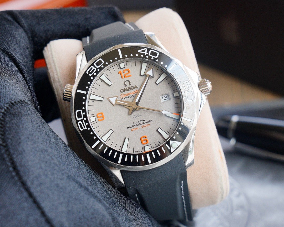 VARELLO CLASSIC OCEAN 600M RUBBER STRAP