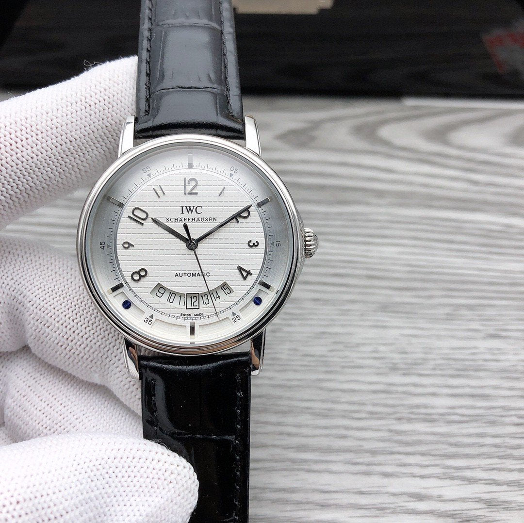 CLASSIC AUTOMATIC STAINLESS STEEL LEATHER STRAP WATCH