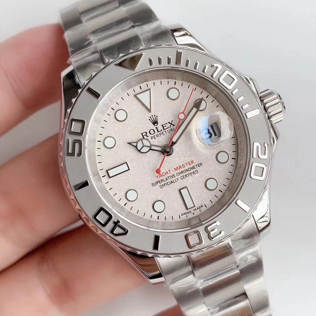 CLASSIC STAINLESS STEEL WHITE DIAL WATCH