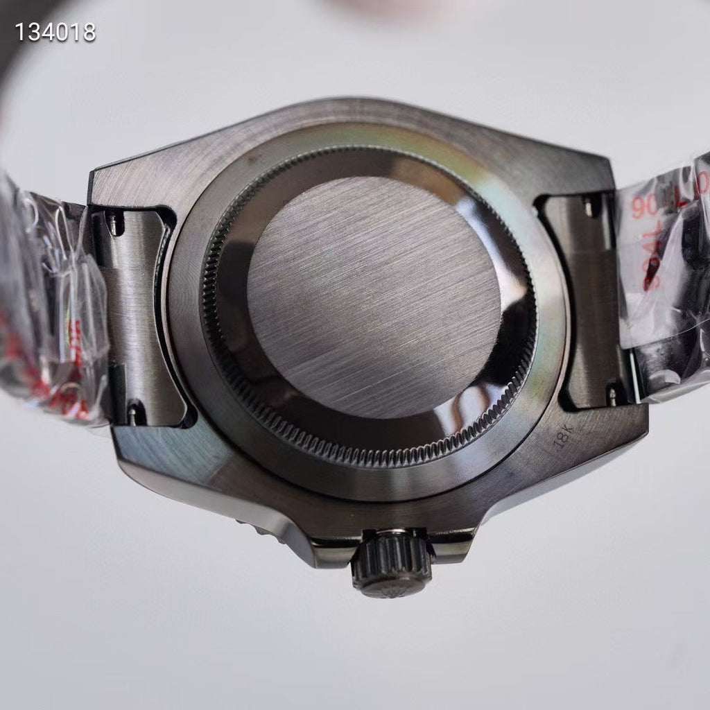 CLASSIC DATE BLUE & RED BEZEL DIVE WATCH