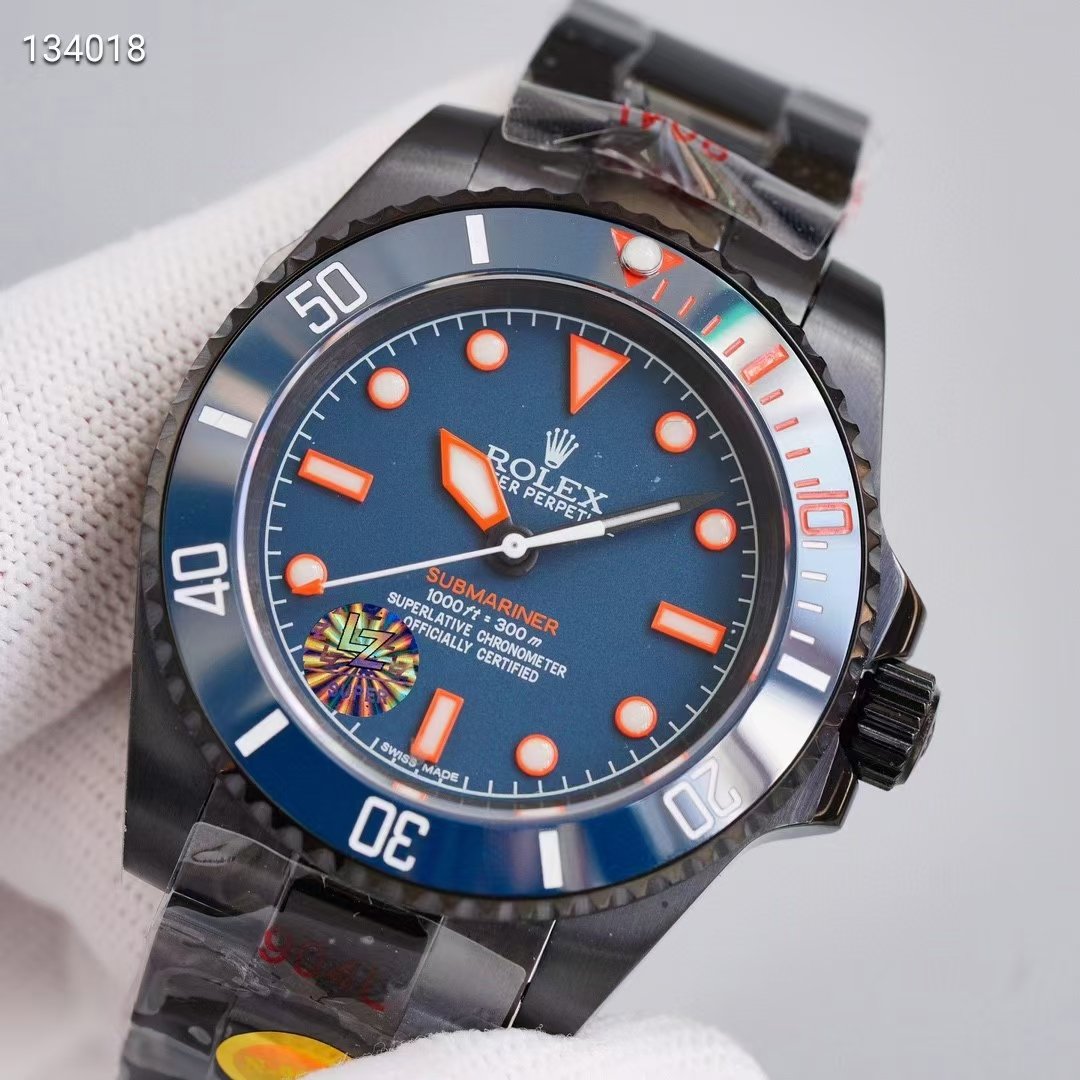 CLASSIC DATE BLUE & RED BEZEL DIVE WATCH