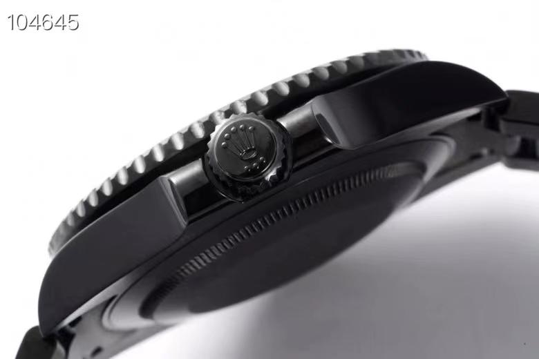 CLASSIC GMT BLACK & WHITE DIAL WATCH