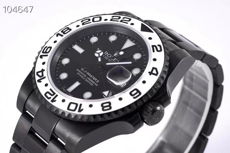 CLASSIC GMT BLACK & WHITE BEZEL WATCH