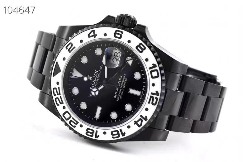 CLASSIC GMT BLACK & WHITE BEZEL WATCH