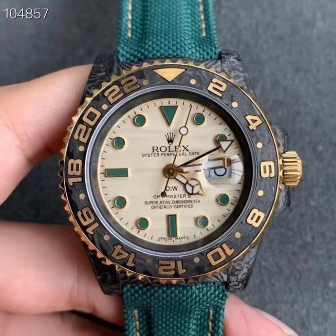 CLASSIC CUSTOM CARBON FIBER CREAM DIAL GMT WATCH