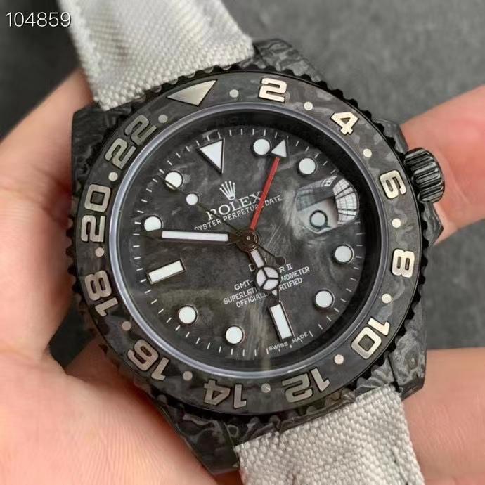 CLASSIC CUSTOM CARBON FIBER GREY GMT WATCH